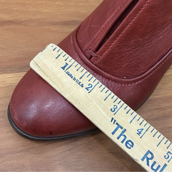 FRYE 71075 Stella Burgundy Wine Leather Slip On Ankle Bootie Block Heels Size 9B - Picture 14 of 16
